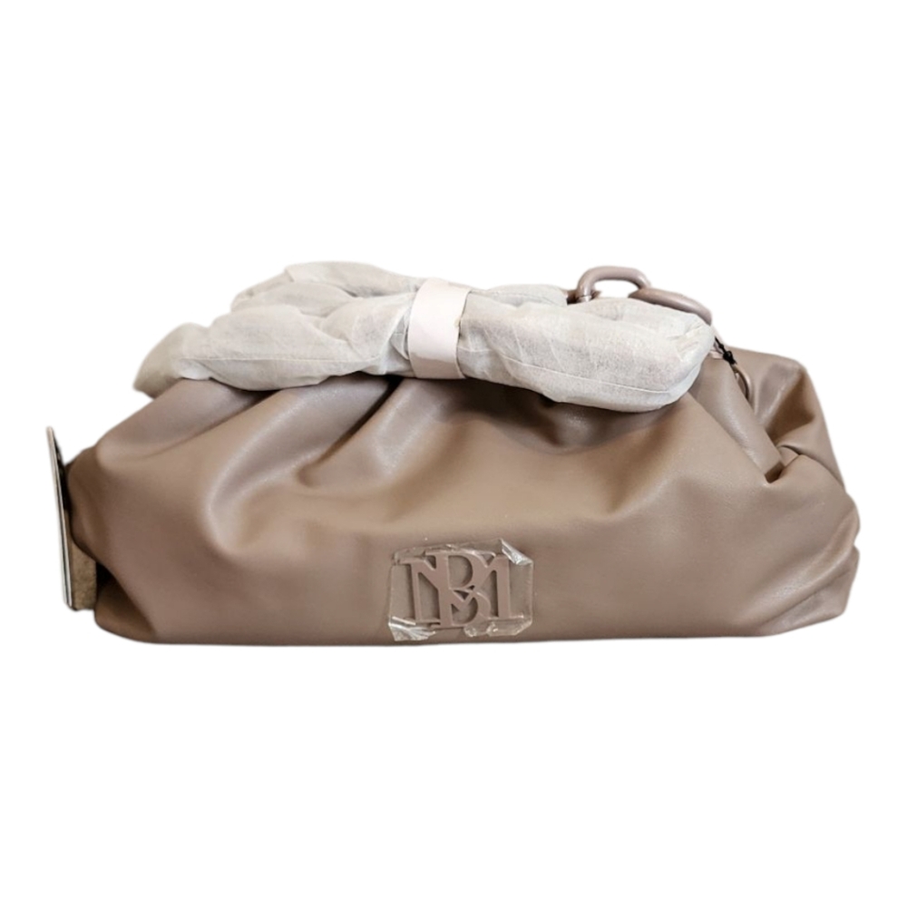 Badgley Mischka Elegant Taupe Wrapped Frame Clutch Bag